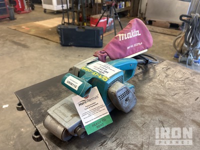 Makita 9924DB Ponceuse