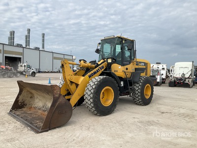 2015 Komatsu WA270-7 Wheel Loader