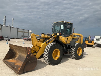 2015 Komatsu WA270-7 Wheel Loader