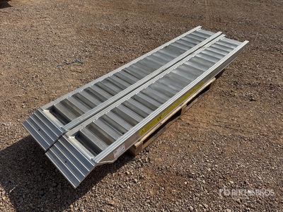 6 Ton Aluminum Loading Ramps (Unused)