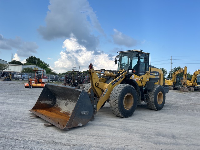 2021 Komatsu WA270-8