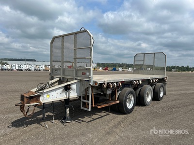 2017 Alutrec 22 ft Tri/A Flatbed Trailer