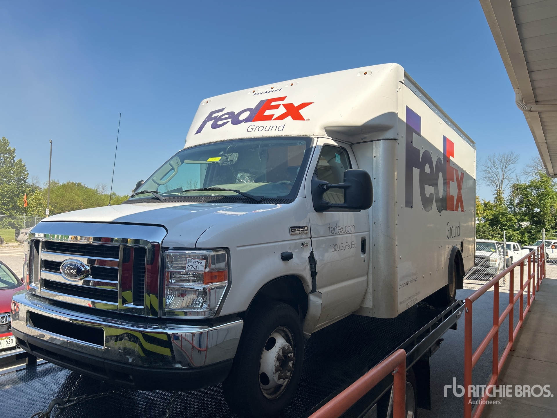 2017 Ford F-350 4x4 Crew Cab Pickup (Inoperable)