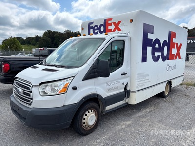 2015 Ford Transit 350 4x2 Fourgon cargo (Inoperable)