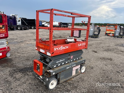 2018 Skyjack SJIII3219 Electric منصة رفع متحركة