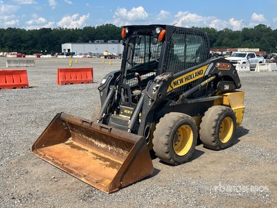 2015 New Holland L220 Skid Steer Loader
