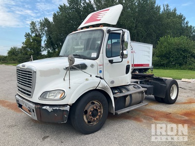 2017 Freightliner M2112 S/A Day Cab Truck Tractor