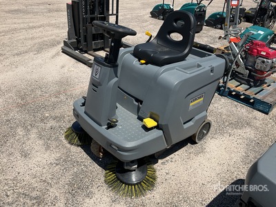 2022 Karcher KM 85/50 R BP Ride-On Floor Sweeper