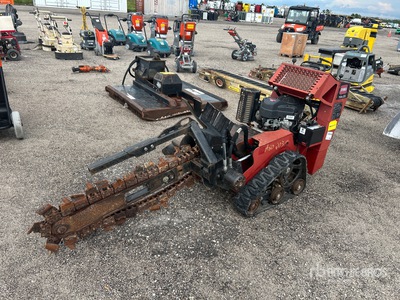 2019 Toro TRX-20 Tracked Zanjadora