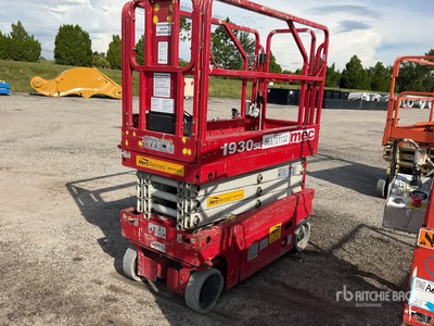 2017 MEC 1930SE Electric Scissor Lift