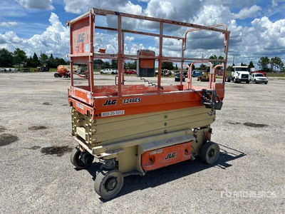 2018 JLG 3246ES Electric Scissor Lift