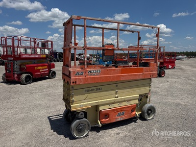 2016 JLG 2632ES Electric Scissor Lift