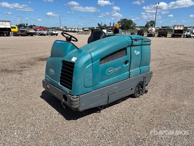 2015 Tennant Ride-On Scheuersaugmaschine
