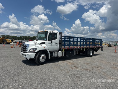 2018 Hino 338 4x2 Camion à Plateau