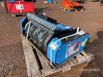 2025 Raytree REDM32 32 in Excavator Aplicador de mantillo - Fits Excavator 3 - 8 ton (Unused)