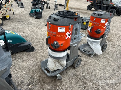 2022 Husqvarna DE 120 Vacuum Cleaner