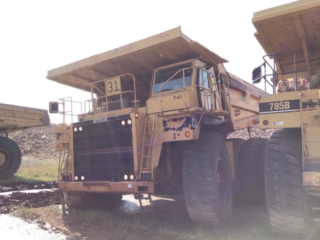 1989 Cat 785 Haul Truck