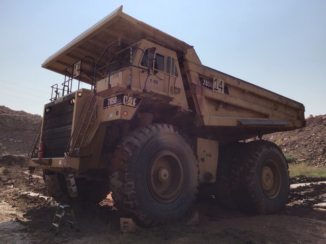 1994 Cat 785B Haul Truck