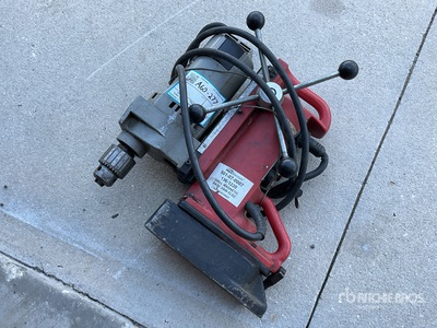 2010 Milwaukee 42061 Magnetic Drill