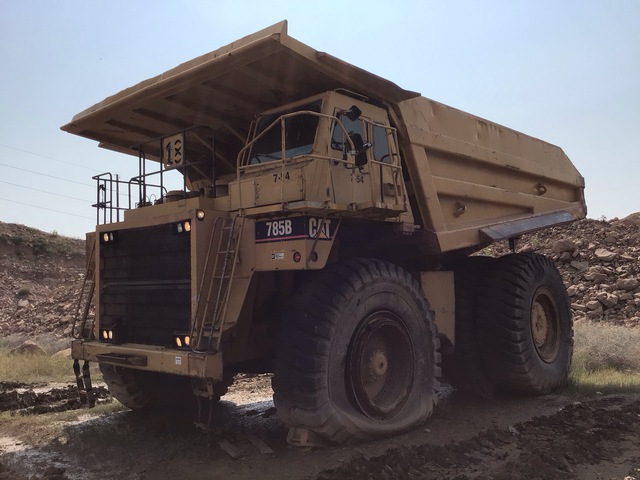 1995 Cat 785B Haul Truck