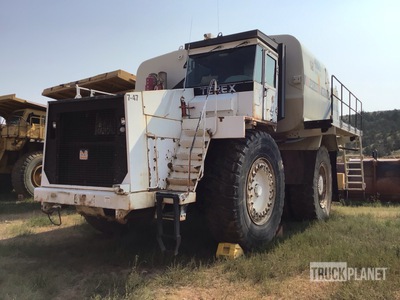 2000 Terex TR-100 4x2 Fuel and Lube Truck