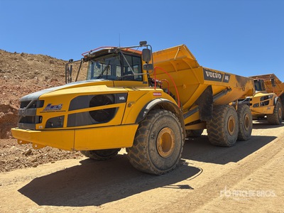 2015 Volvo A40G Camion à benne articulé