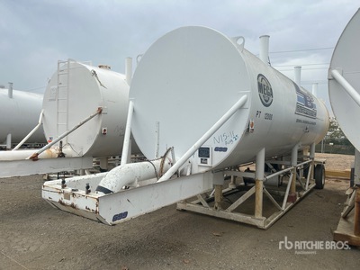 2015 Mega MPT12 12000 gal S/A Portable Torre de agua