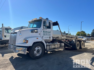 2016 Western Star 4700SB 6x4 Camión rodante
