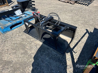 GIYI GY X-PG44C 44 in Skid Steer Grapple Bucket (Unused)