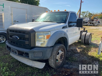 2011 Ford F-450 XL 4x2 Cab and Chassis (Inoperable)