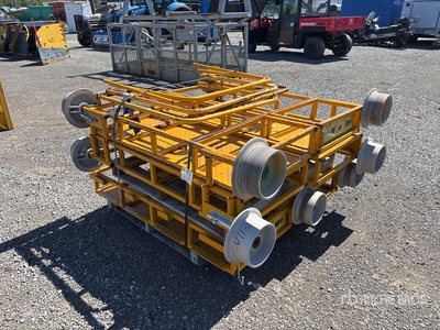 Quantity of (3) Buggies Varios, tienda, almacen, consumidor