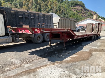 2010 Carolina 35 Ton 48 ft T/A T/A Rimorchio per attrezzatura