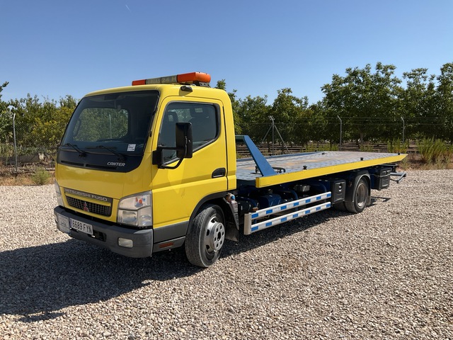 2007 Mitsubishi Canter 4x2 Rollback Truck 2007 Mitsubishi Canter 4x2 Rollback Truck