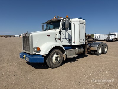 2015 Peterbilt 365 6x4 T/A Slaapcabine Trekker