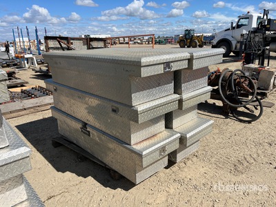 Quantity of (6) Aluminum Truck Tool Boxes Varios implementos camion