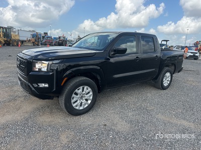 2022 Nissan Frontier 4x4 Crew Cab Pick-up