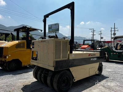 2001 Ingersoll Rand PT-125R 9 Wheel Rodillo Neumatico / Pneumatic Roller