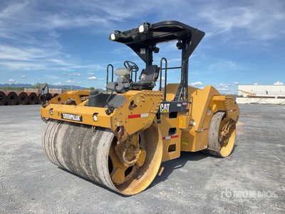 2013 Cat CB64 Rodillo Doble / Rodillo Tándem