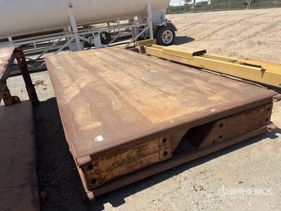 Quantity of 8 ft x 20 ft (4 in Wall) Trench Shield
