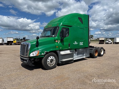 2015 Freightliner Cascadia 125 6x4 T/A Sleeper Truck Tractor