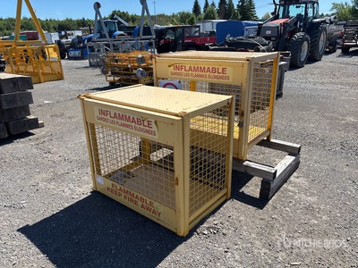 Quantity of (2) Propane Cage 42 in x 28 in x 37 in Varios, tienda, almacen, consumidor