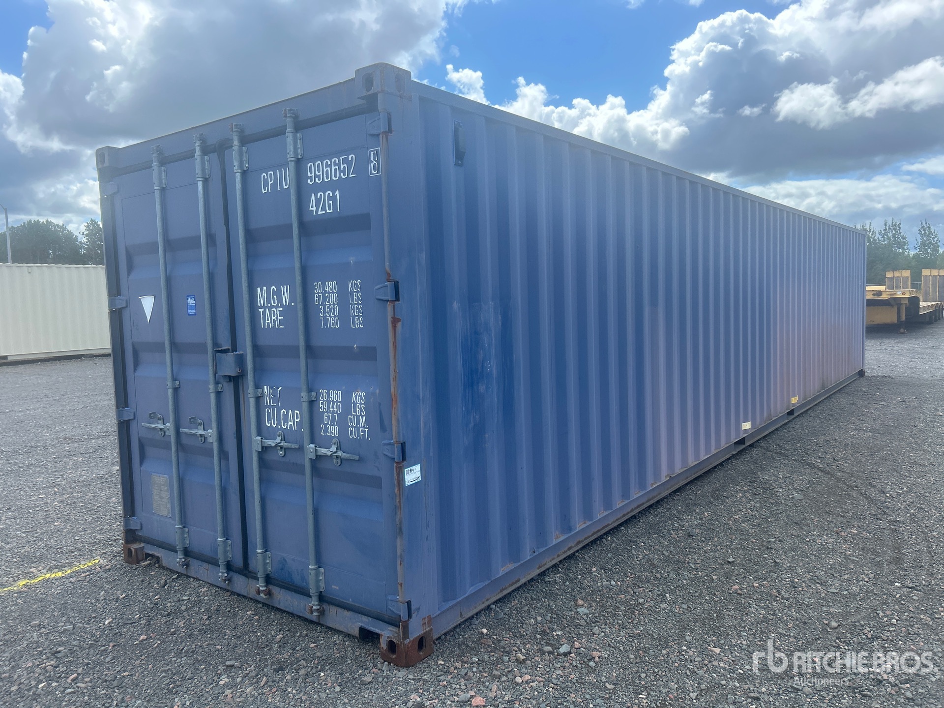 2010 40 ft Standard Storage Container