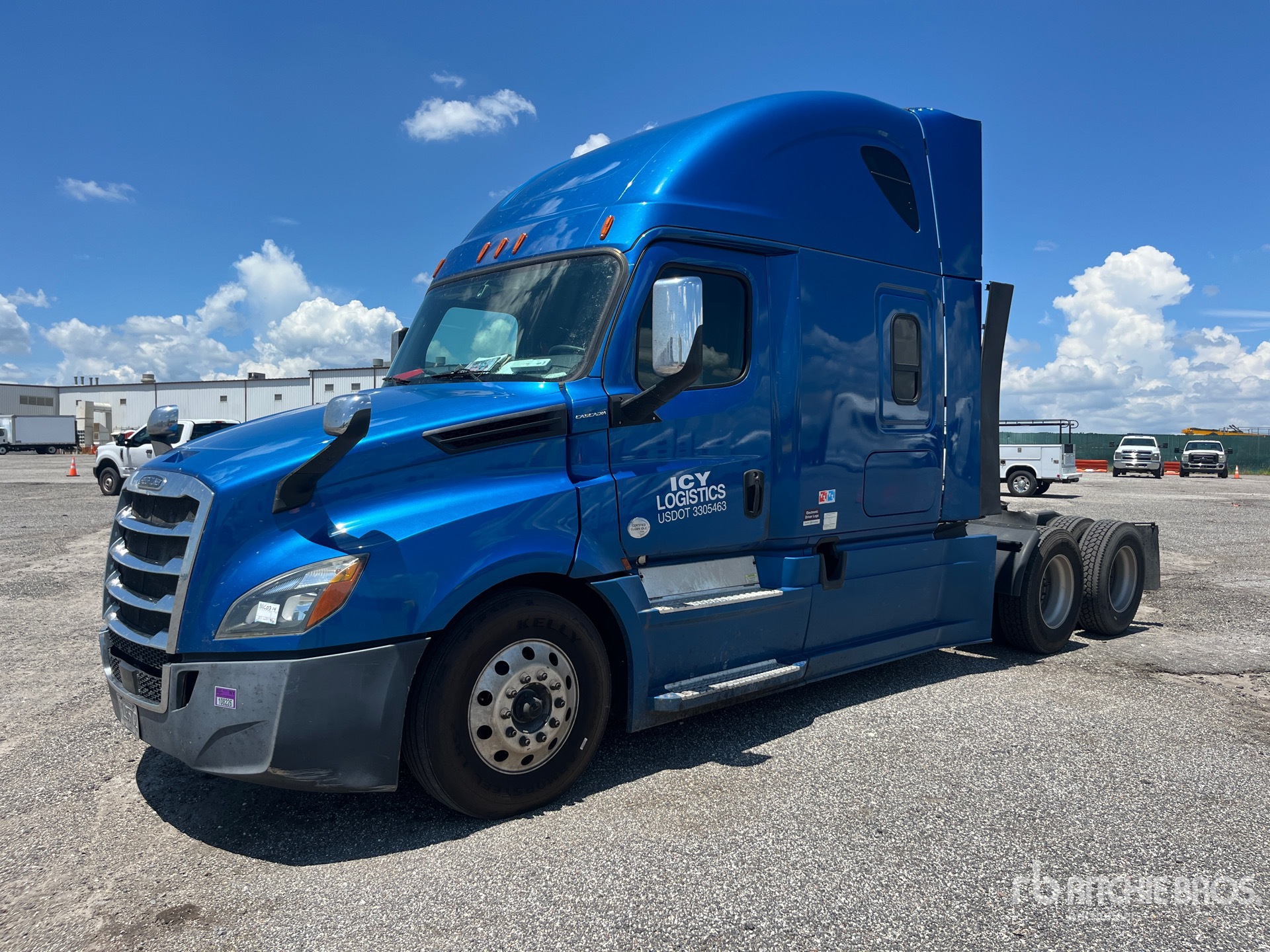 2020 Freightliner Cascadia 126 6x4 Cabeza Tractora Cabina Dormitorio