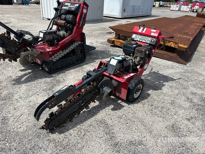 2019 Barreto E924HM-4MS Walk Behind Zanjadora