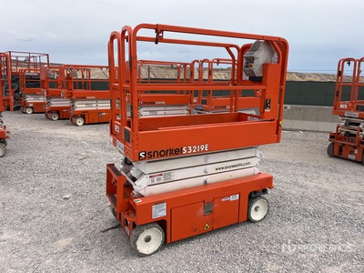 2017 Snorkel S3219E Scissor Lift