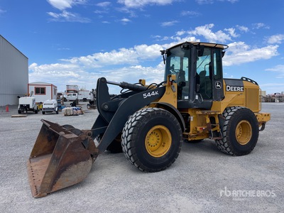 2012 John Deere 544 K جرافة