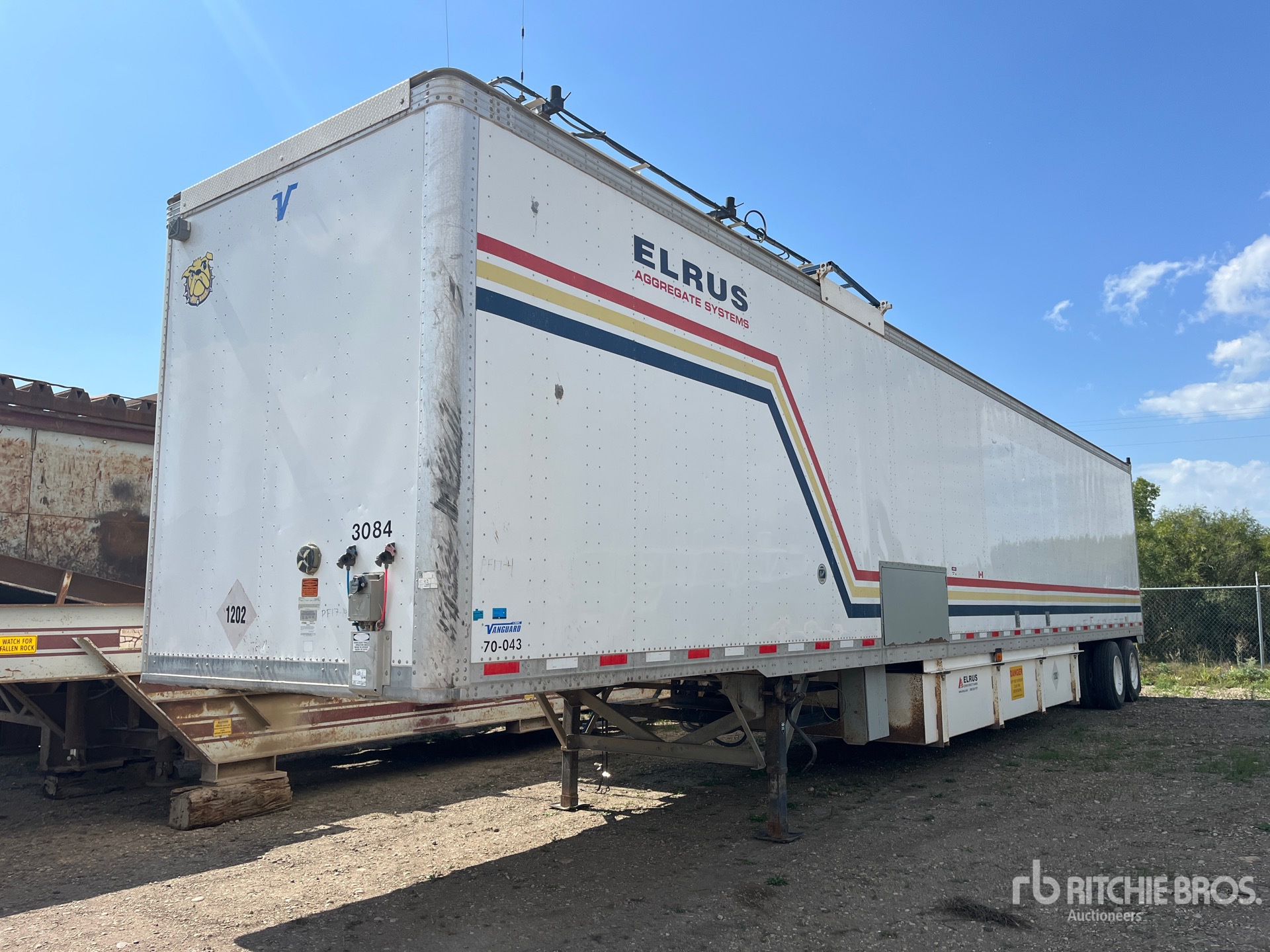 2013 Elrus Control Van with Switch Gear