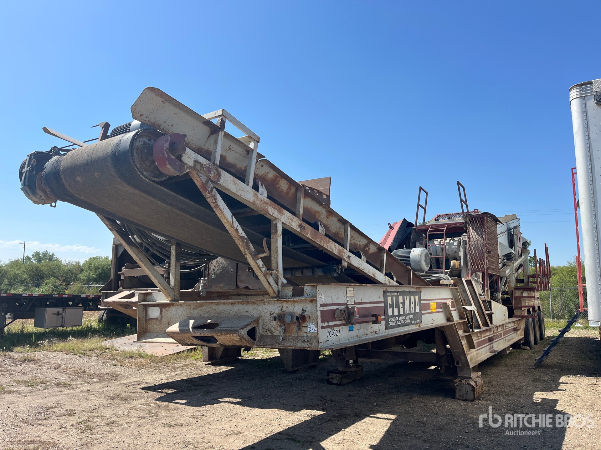 1997 Clemro 2236 Portable Jaw Crushing Plant