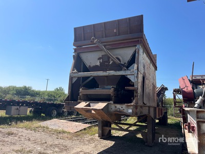 1995 Clemro Alimentador de acopio