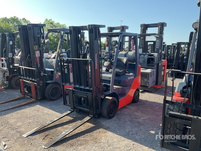 2014 Toyota 8FGCU25 4500 lb Cushion Tire Forklift